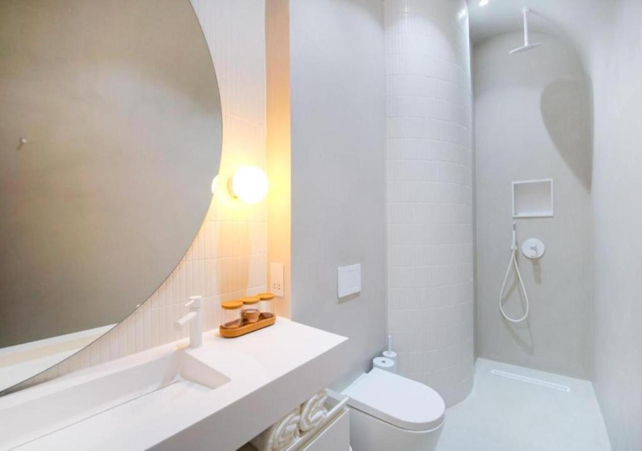 Santorini By The Heim Residences Manchester Exterior foto